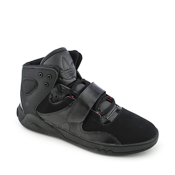 adidas Originals Roundhouse Mid "Black" - Picture 1 of 5